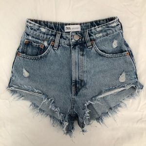 Zara Hi-Rise Hot Pant Shorts TRF